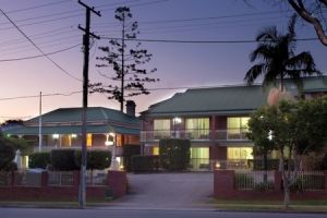 Aabon Holiday Apartments  Motel - Surfers Gold Coast
